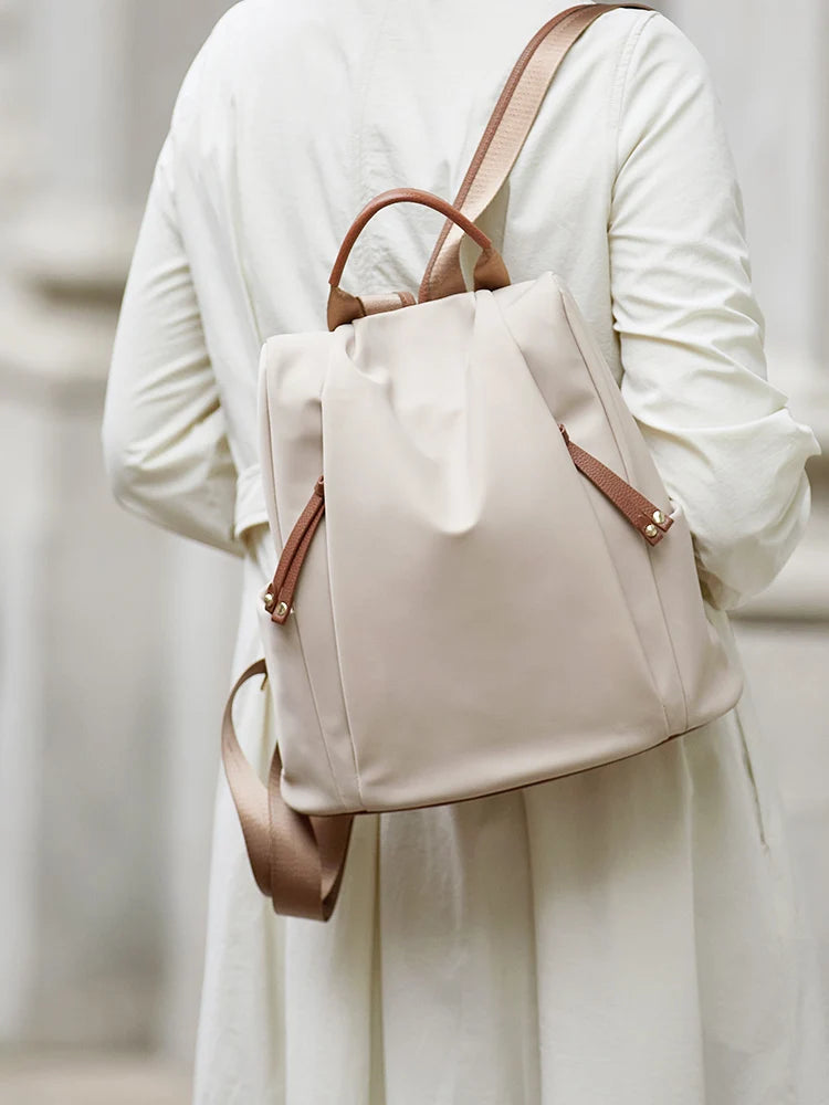 ZOOLER Woman's Backpack