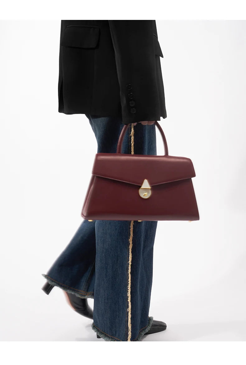 BAFELLI Large Genuine Leather Doctor Bag