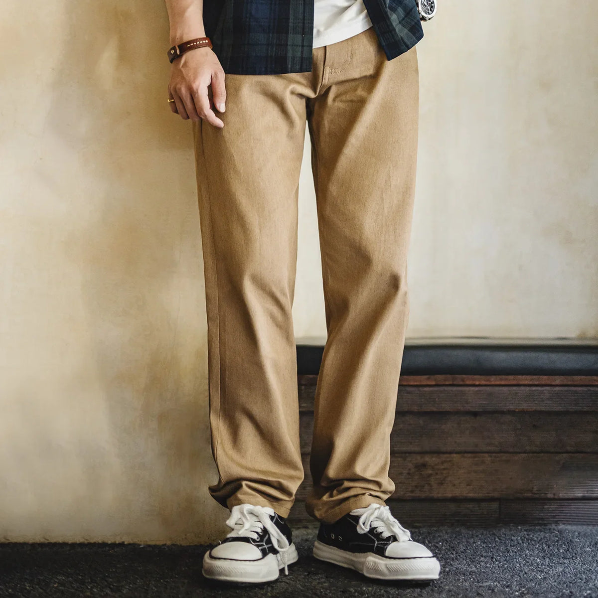 Maden Men‘s Khaki 11.7oz Selvedge Raw Jeans Vintage Straight-Leg Cowboy Pants Casual Zip Fly Cotton Trousers for Spring Autumn