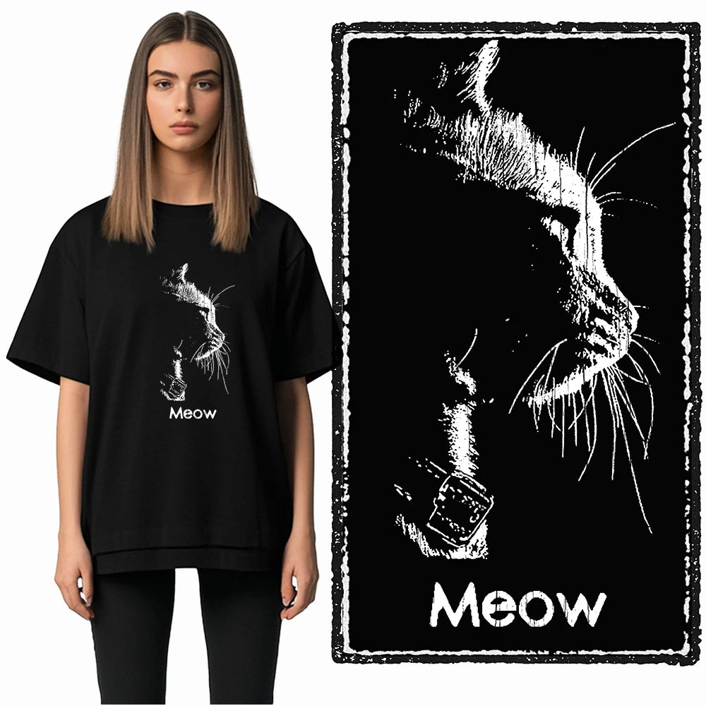 COOLMIND Cat Graphic T-Shirt | Women's Relaxed Black Tee