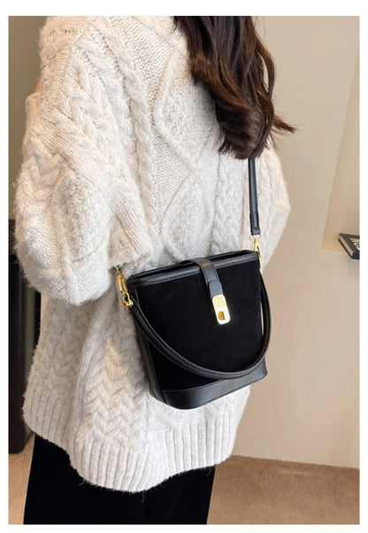FOXER Crossbody Bucket Bag