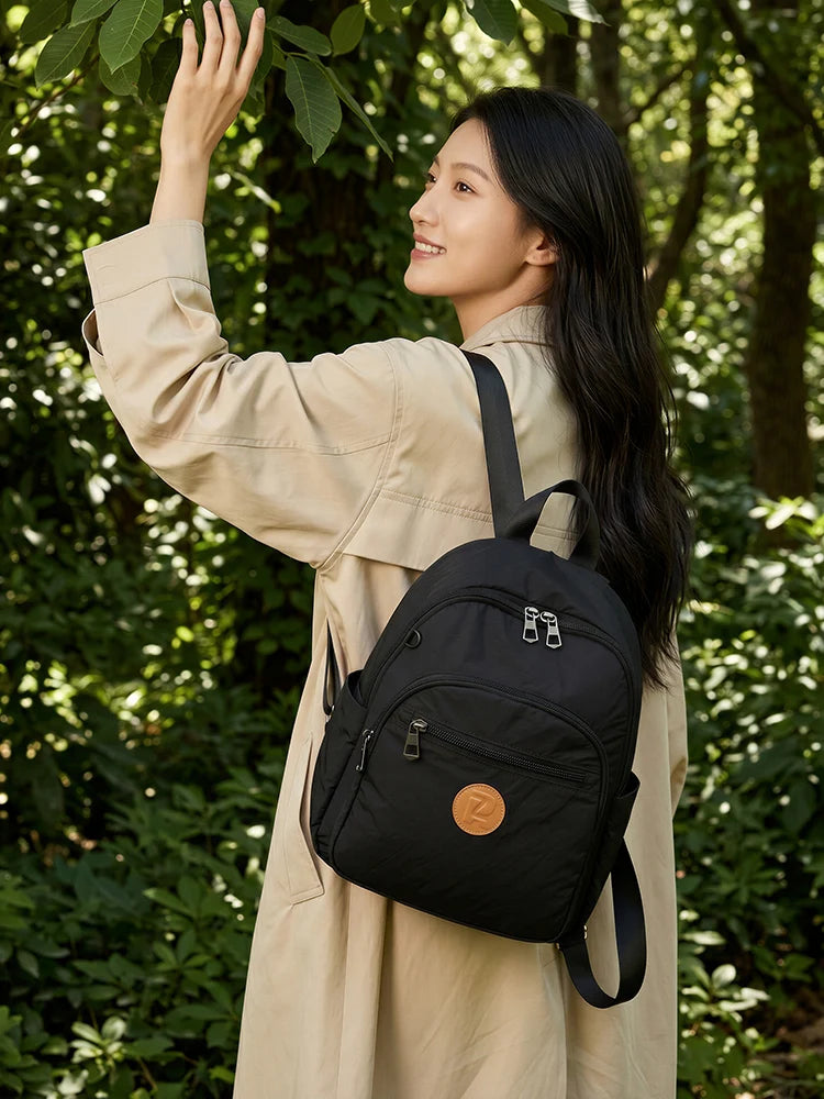 ZOOLER Light Fashion Backpack