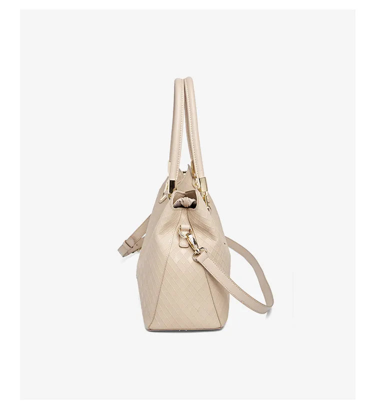 FOXER Lady's Handbag Genuine Leather 2026 Elegant Female Shoulder Bag Luxury Design Crossbody Bag Diamond Embossing Commute Work