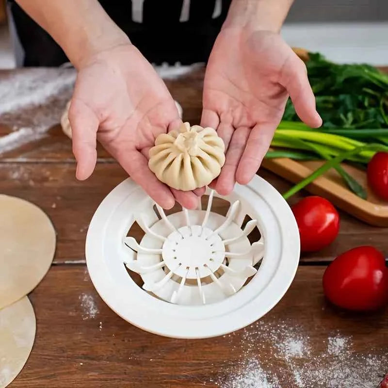 Easy-Use Non-Stick Dumpling Mold, Food-Grade Plastic for Making Uniform Pastries, Smooth Surface