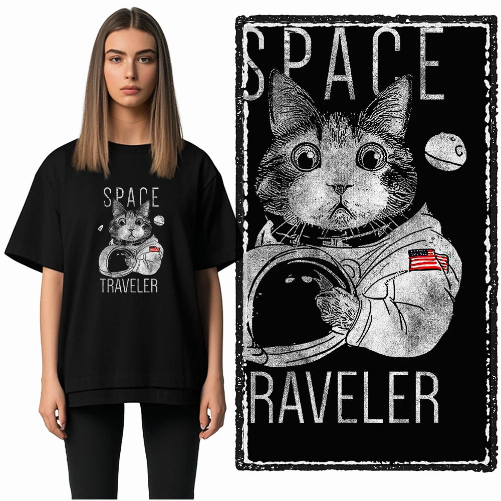 COOLMIND Cat Graphic T-Shirt | Women's Relaxed Black Tee