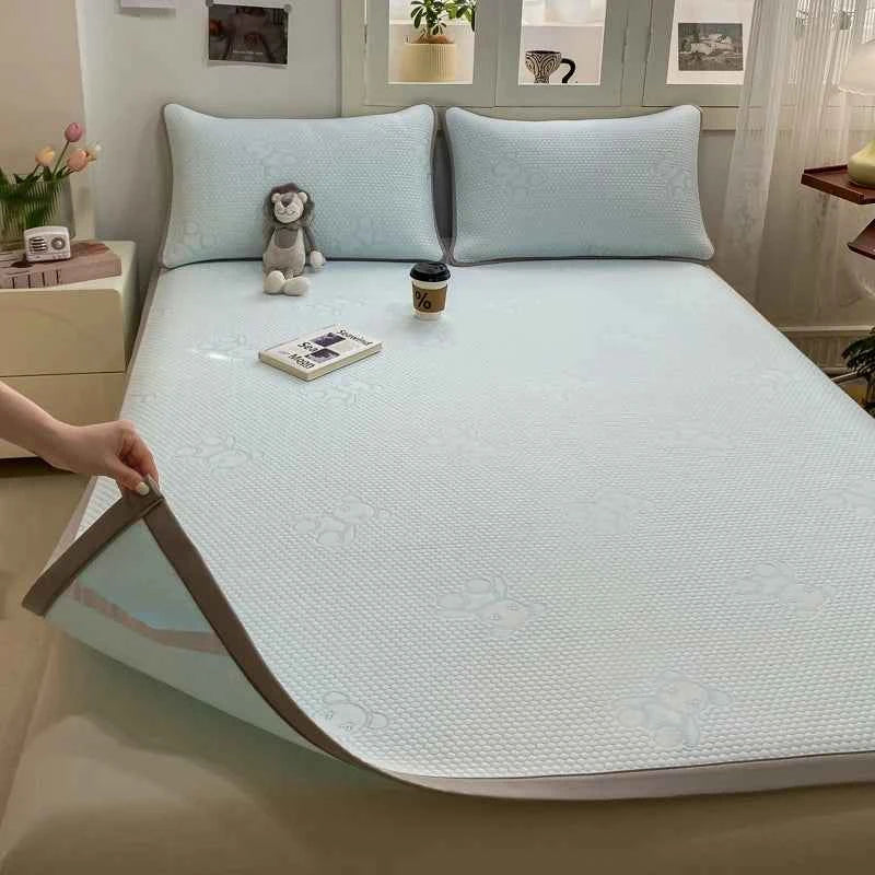 High-quality Ice Bean Summer Mat for Bed Air-Permeable Sleeping Naked Cooling Mat Adult Child Cool Down Coolness Bed Mat Cold