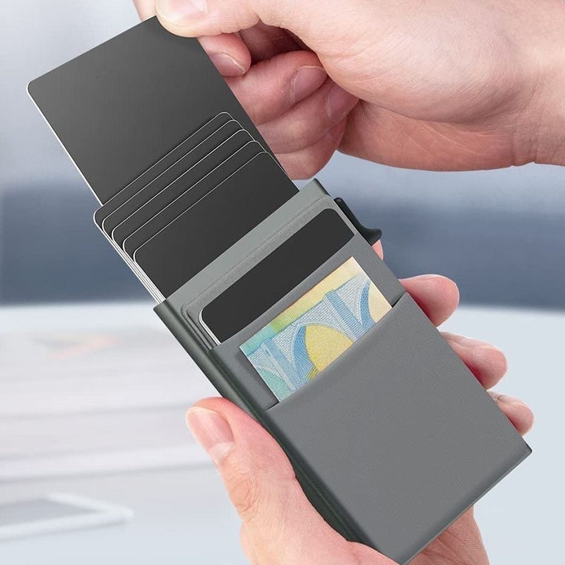 Minimalist RFID-blocking Card Wallet