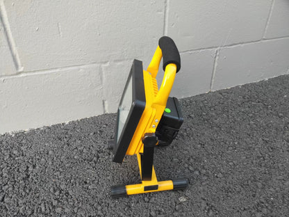 Rechargeable Portable LED Work Light with Stand,30LEDs,50W Water-resistant dealonline.co.nz
