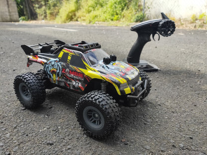 2.4GHz Rechargeable Remote Control Mountain Racing Car 15KM/H with Light dealonline.co.nz
