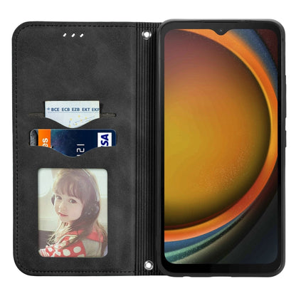 Retro Skin Feel Magnetic Leather Phone Case, For Samsung Galaxy XCover 7, For Samsung Galaxy A55 5G, For Samsung Galaxy A35 5G, For Samsung Galaxy S24 Ultra 5G, For Samsung Galaxy S24+ 5G, For Samsung Galaxy S24 5G, For Samsung Galaxy A15              ...