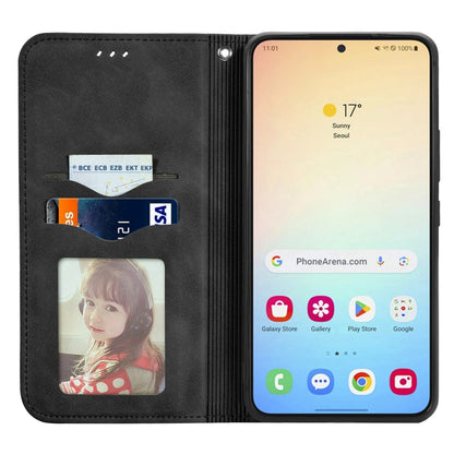 Retro Skin Feel Magnetic Leather Phone Case, For Galaxy S25+ 5G, For Galaxy S25 Ultra 5G, For Galaxy A16, For Galaxy A06, For Galaxy S24 FE 5G, For Samsung Galaxy M35, For Samsung Galaxy M14 4G, For Samsung Galaxy M15