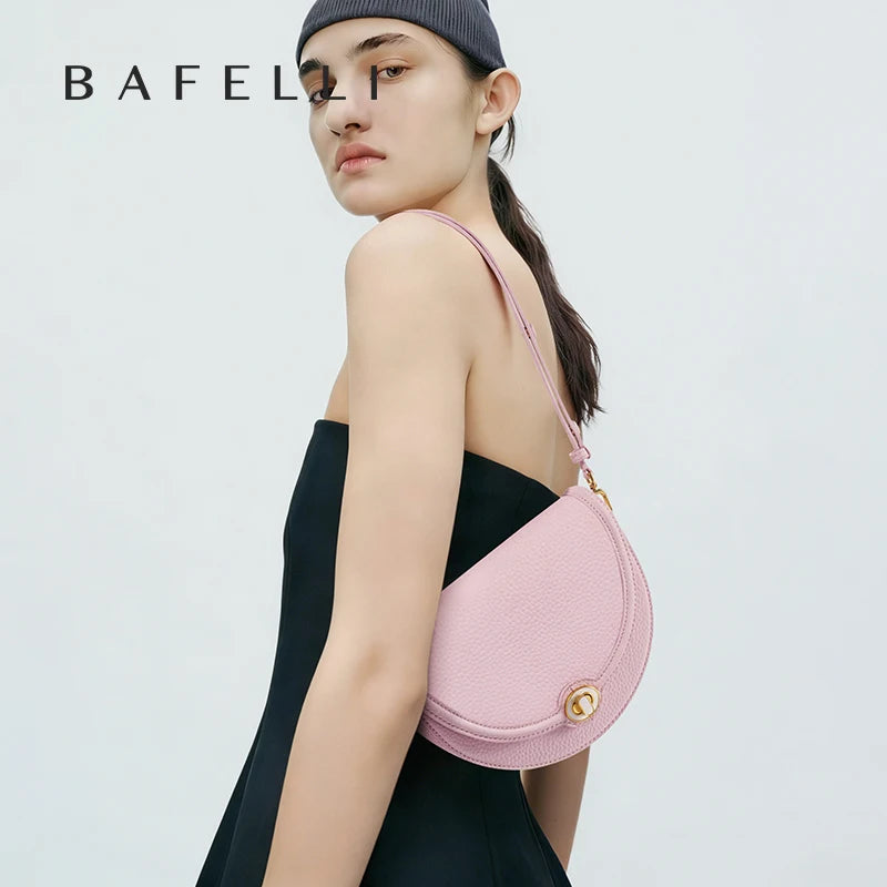 BAFELLI Half-Moon Saddle Bag