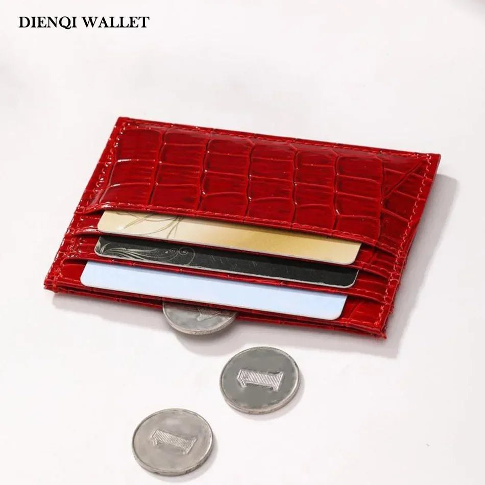 Women's Crocodile Pattern Credit Card Holder Slim Thin Red Minimalist Ladies Wallets with Coin Pocket Bank Cardholder for Women