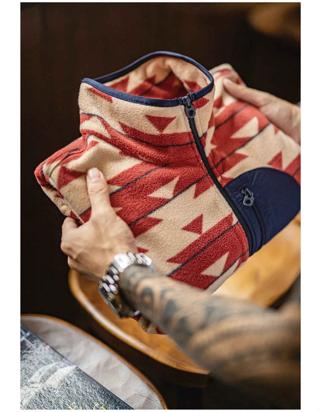 Maden Men's Vintage Navajo Polar Fleece Jacket Stand Collar Zip-Up Patchwork Sweatshirt Warm Cardigan for Spring and Autumn Coat