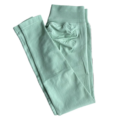 Women’s Seamless Yoga Leggings (different colours and sizes available) Habicare