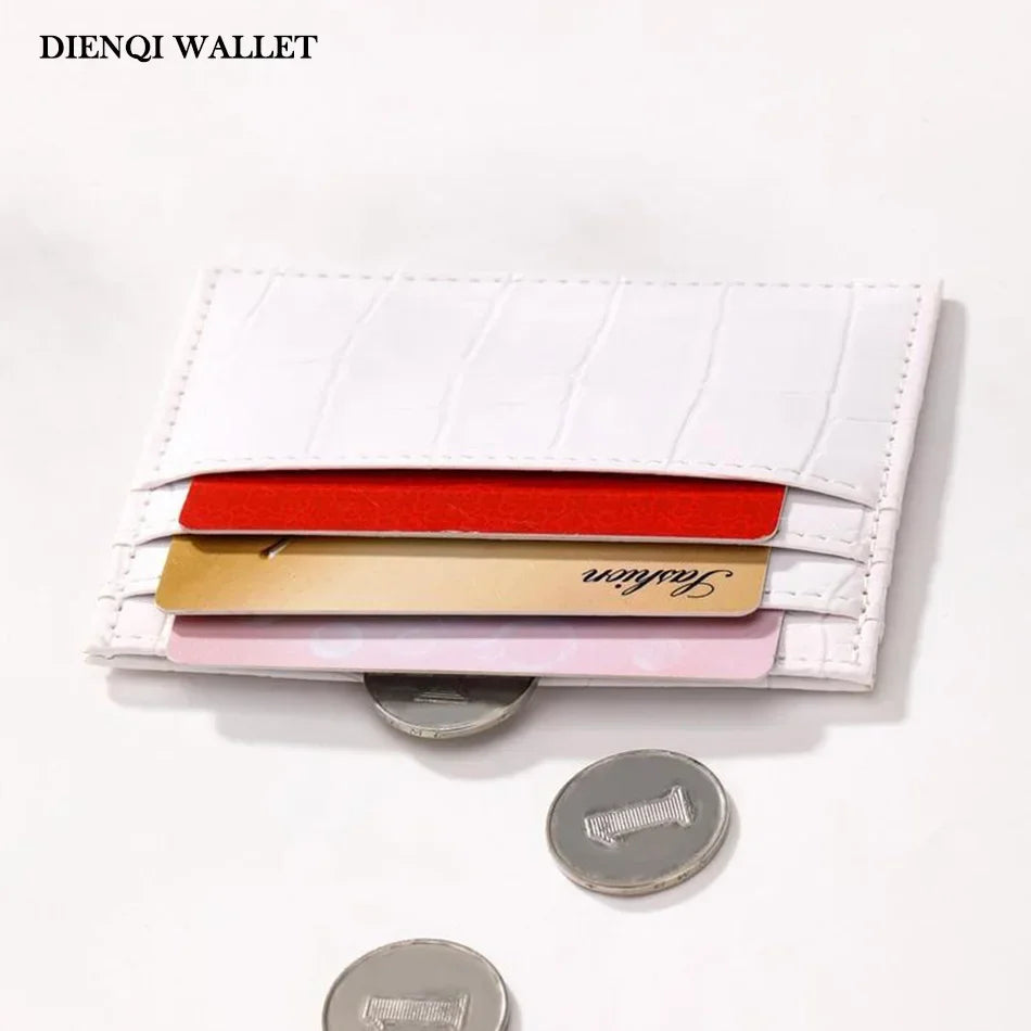 Women's Crocodile Pattern Credit Card Holder Slim Thin Red Minimalist Ladies Wallets with Coin Pocket Bank Cardholder for Women