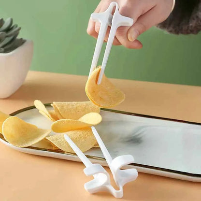 1PC Lazy Finger Food Clip, Portable Kitchen Tools, Practical Kitchen Accessories for Snacks & Gaming, Anti-Dirty Hand Design