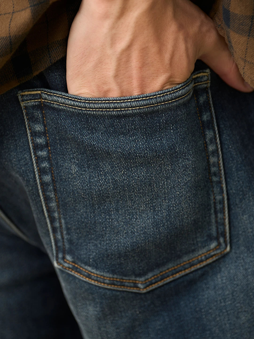 SIMWOOD 2026 Spring New 15oz Warm Micro Fleece Lining Jeans Men Loose Straight Plus Size Denim Trousers
