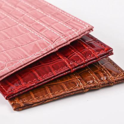 Women's Crocodile Pattern Credit Card Holder Slim Thin Red Minimalist Ladies Wallets with Coin Pocket Bank Cardholder for Women