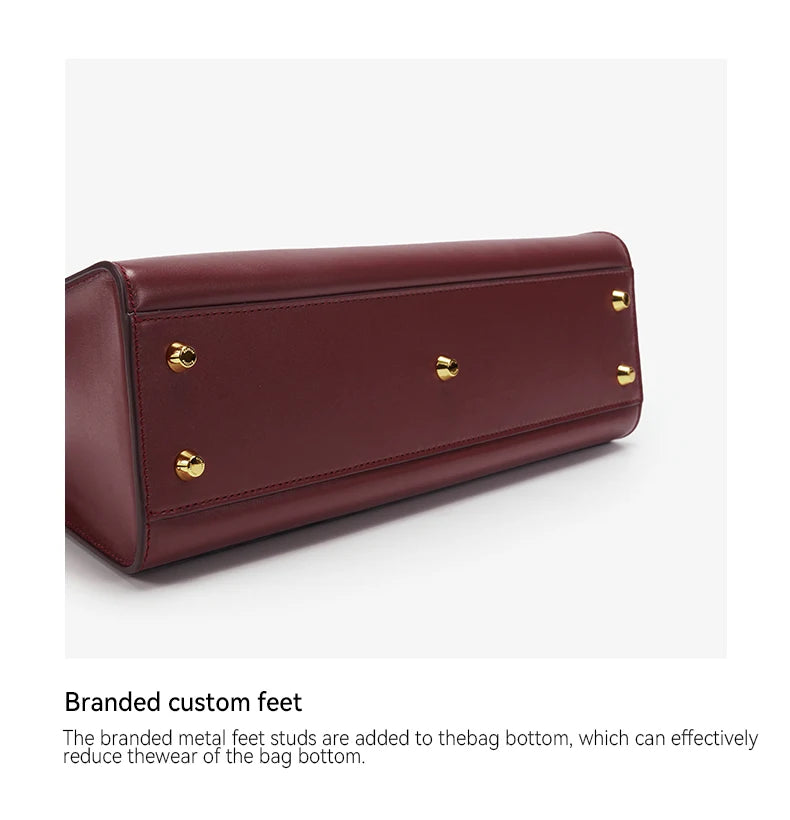 BAFELLI Large Genuine Leather Doctor Bag
