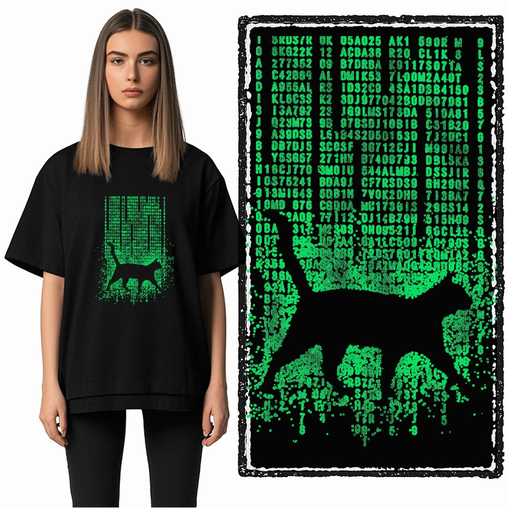 COOLMIND Cat Graphic T-Shirt | Women's Relaxed Black Tee