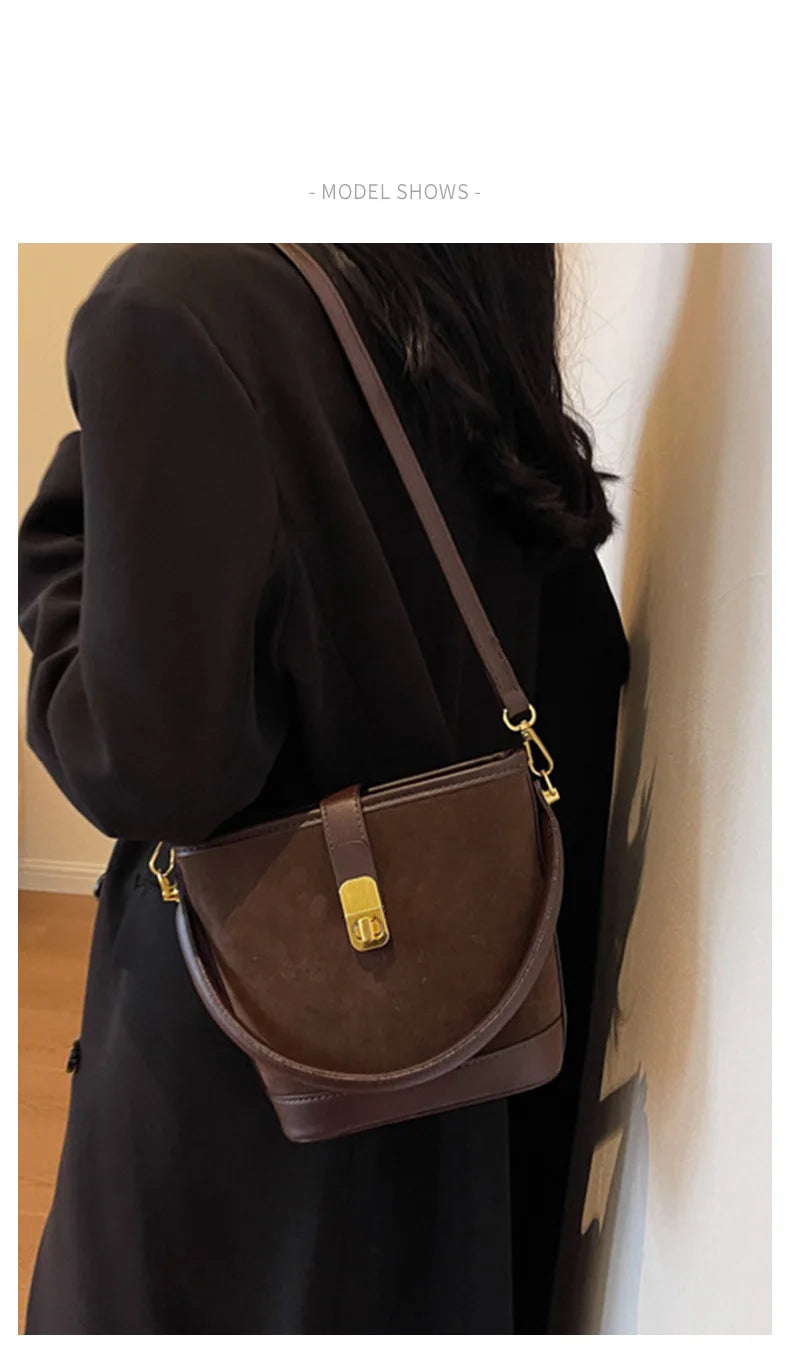 FOXER Crossbody Bucket Bag