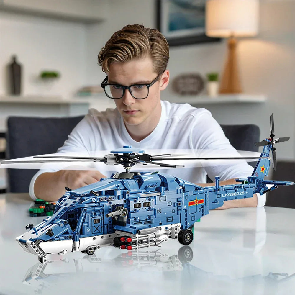 TOYLINX 1711PCS Attack Helicopter Set - ShopHub