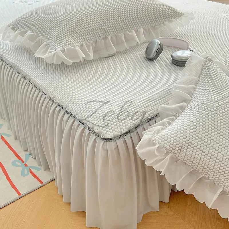 New Cool Touch Summer Mattress Cover Soft Easy Care Bed Skirt Secure Hold Mattress Protector Washable Durable Fabric Coverlets