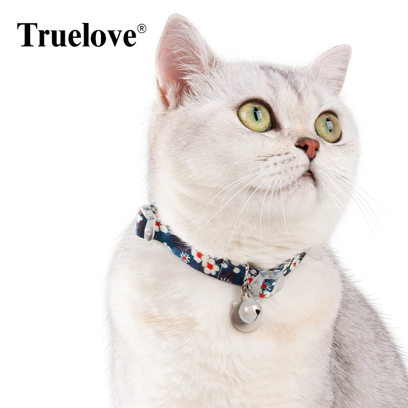 Truelove Pet Floral Collar with Bell Puppy Kitten Nameplate Necklace Cat and Dog Pet Supplies British Shorthair ChihuahuaTLC5312