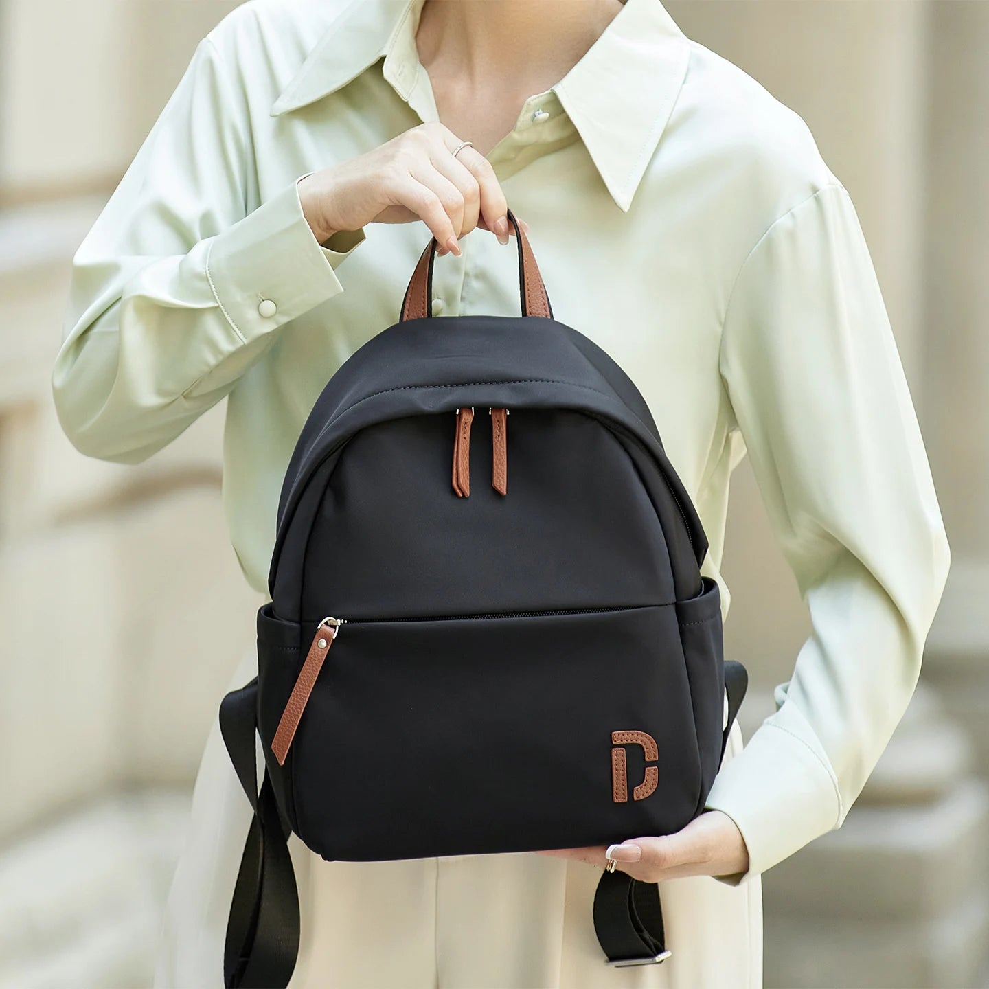 ZOOLER Woman's Large Capacity Backpack