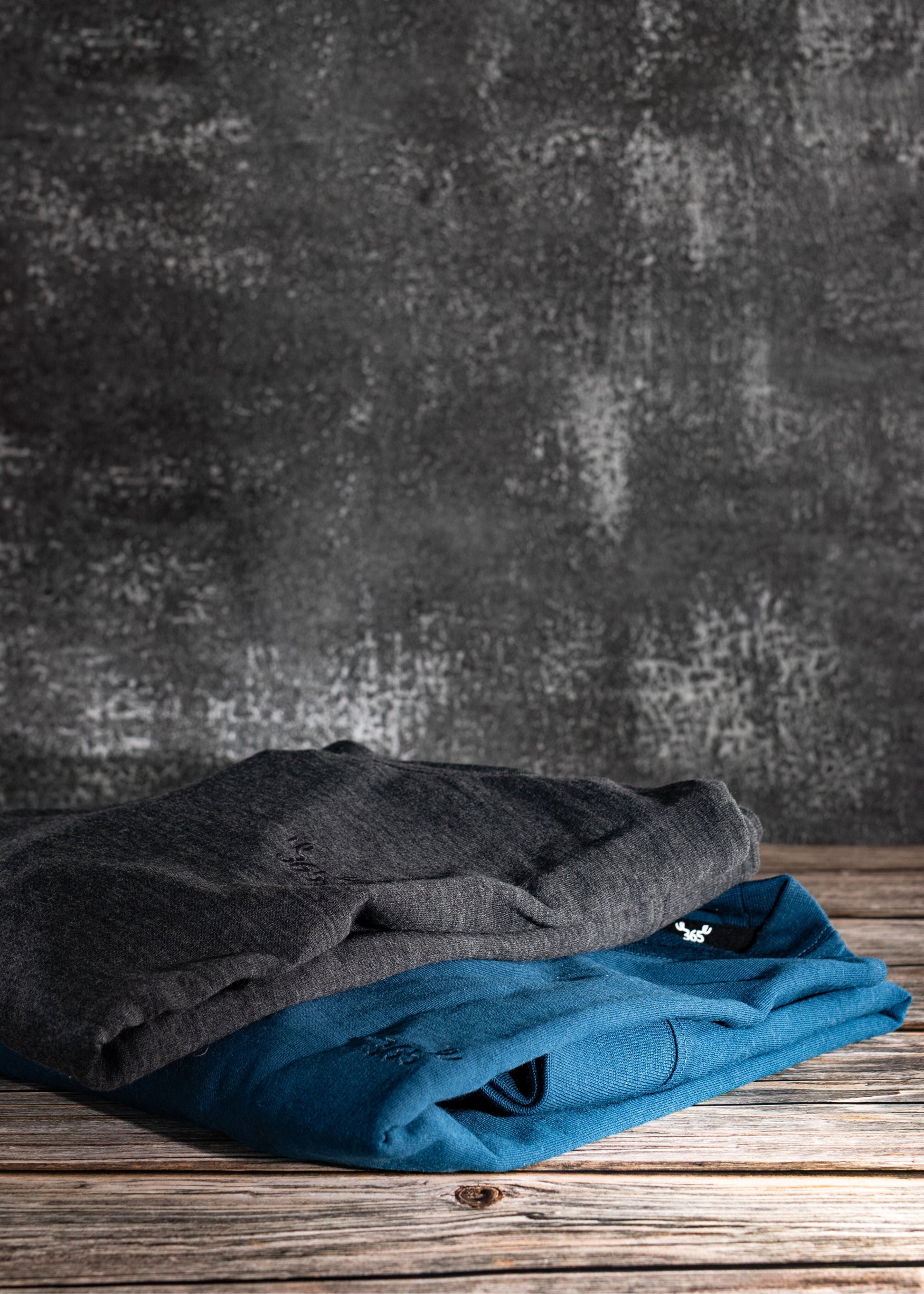 Women's Crew Sweatshirt - 100% Merino Wool, Slate Grey (SECOND) Merino 365 NZ