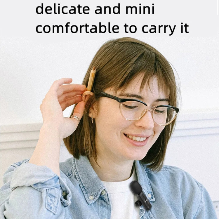 3.5mm Receiver Wireless Lavalier Microphone 9-inch Fill Light Tripod Set for Live Photography