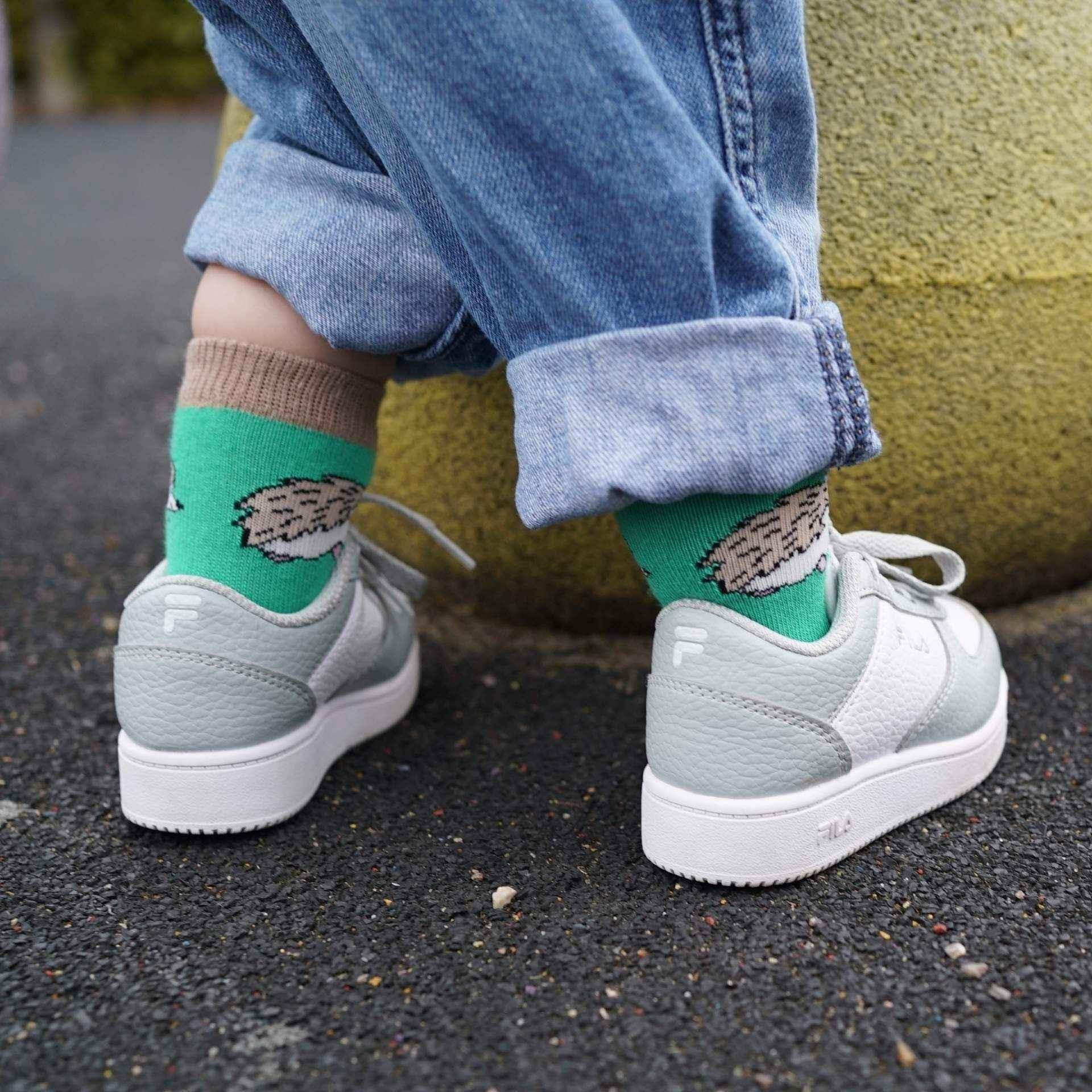 Barekind NZ bamboo kids' socks featuring a Save the Hedgehogs design, suitable for ages 0-12 months in UK sizes 0-4.5.