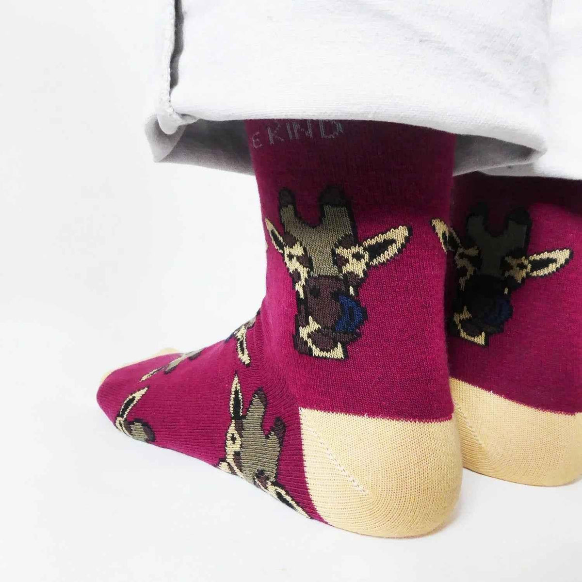 Barekind NZ bamboo socks featuring giraffe illustrations, designed for adults size 4-7, made with eco-friendly bamboo material.