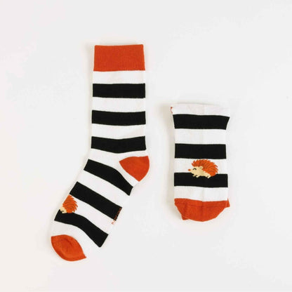 Barekind NZ bamboo socks featuring a striped hedgehog design, designed for adult UK shoe sizes 4-7.