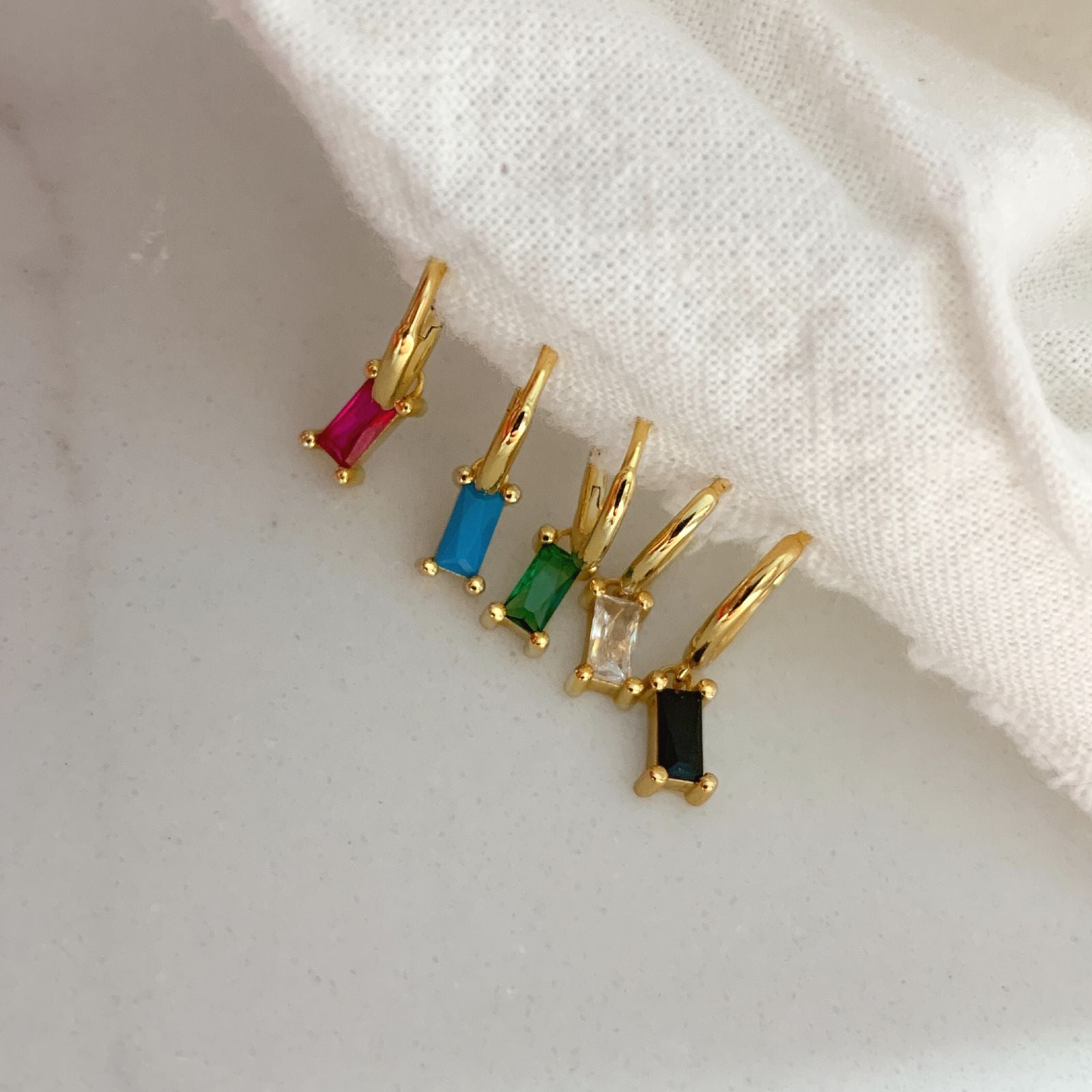 BURCU HOOPS 1,1CM - MULTIPLE COLORS-1