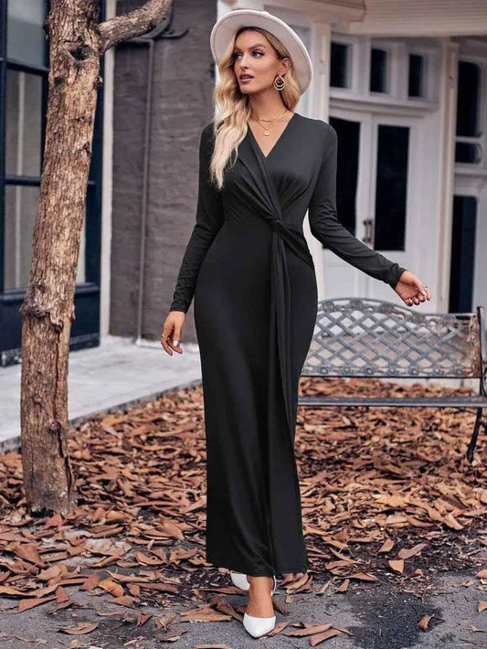 Women's Chic Solid V-Neck Waist Dress