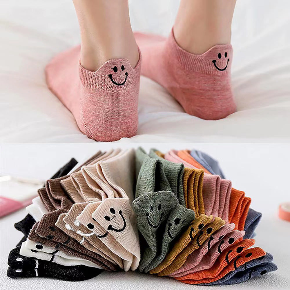 Cartoon Embroidered Casual Socks