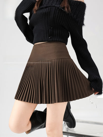 Brown woolen pleated skirt