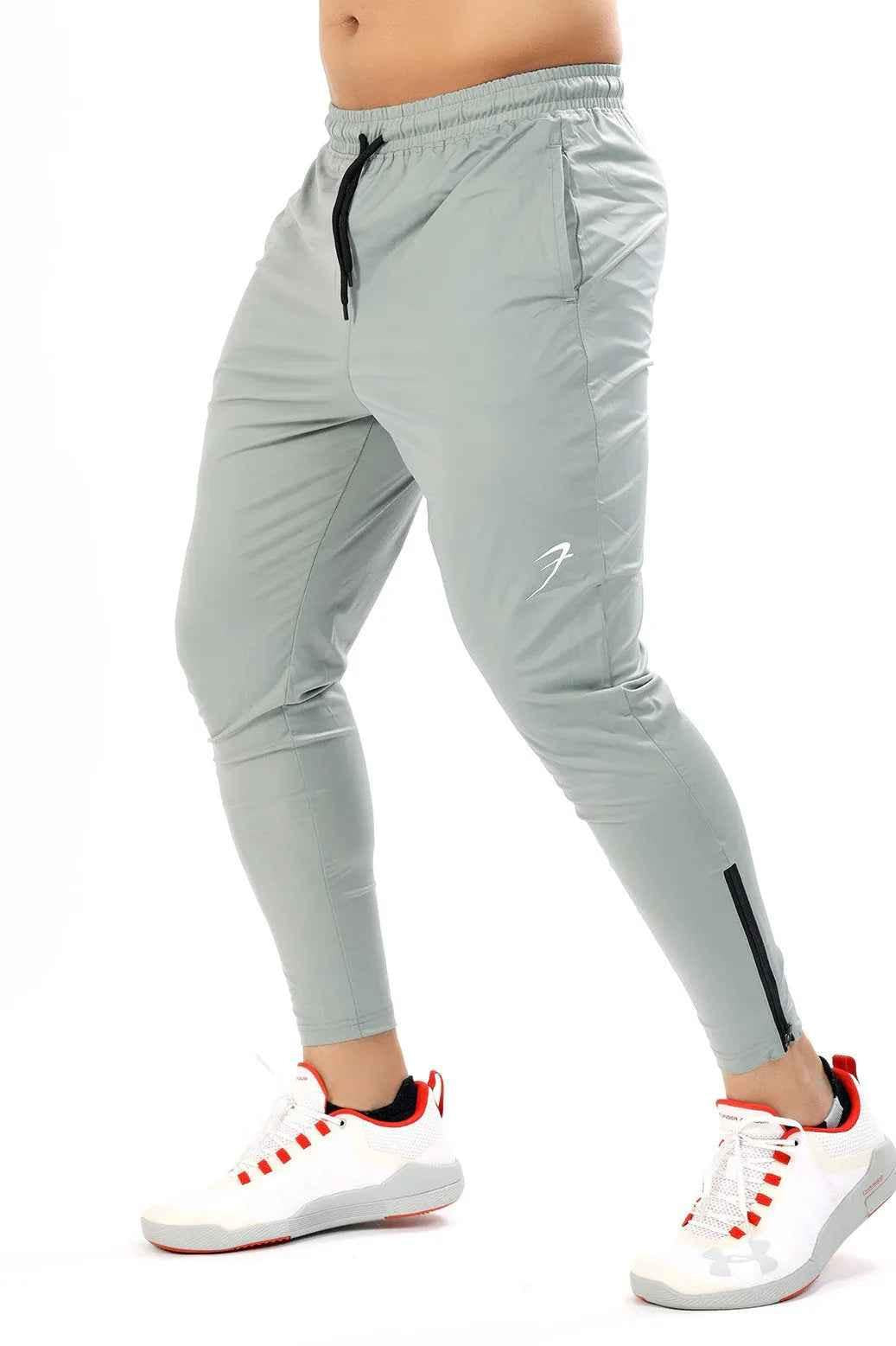 Nylon Supreme Tracks Light Grey