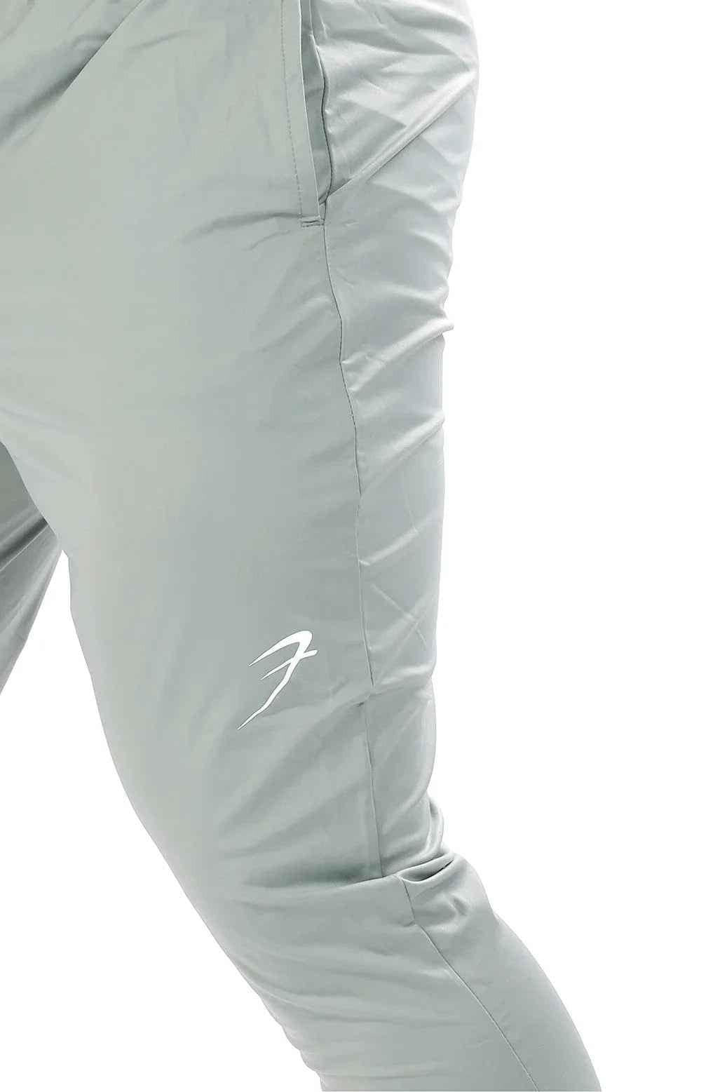 Nylon Supreme Tracks Light Grey