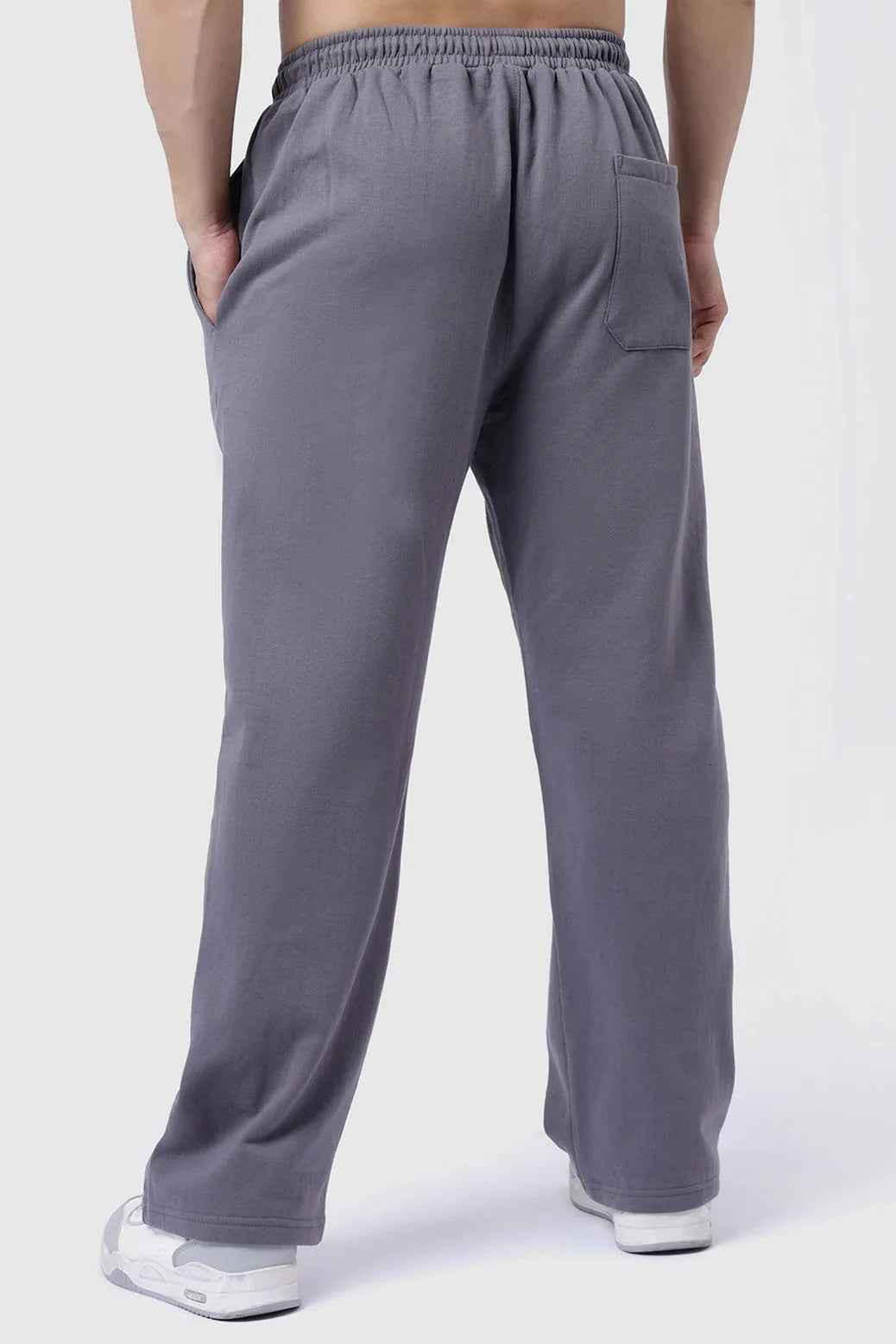 Fuaark Nz laidback dark grey relaxed joggers for ultimate comfort, featuring a soft fabric and relaxed fit.
