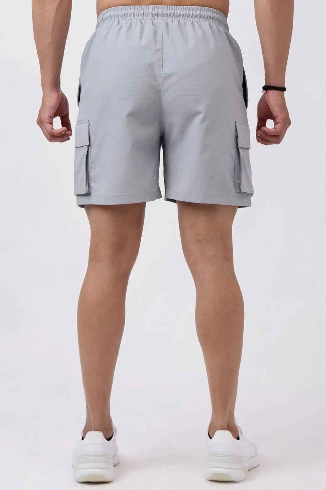 Fuaark NZ Delta cargo shorts in light grey, casual men's shorts with multiple pockets and a relaxed fit.