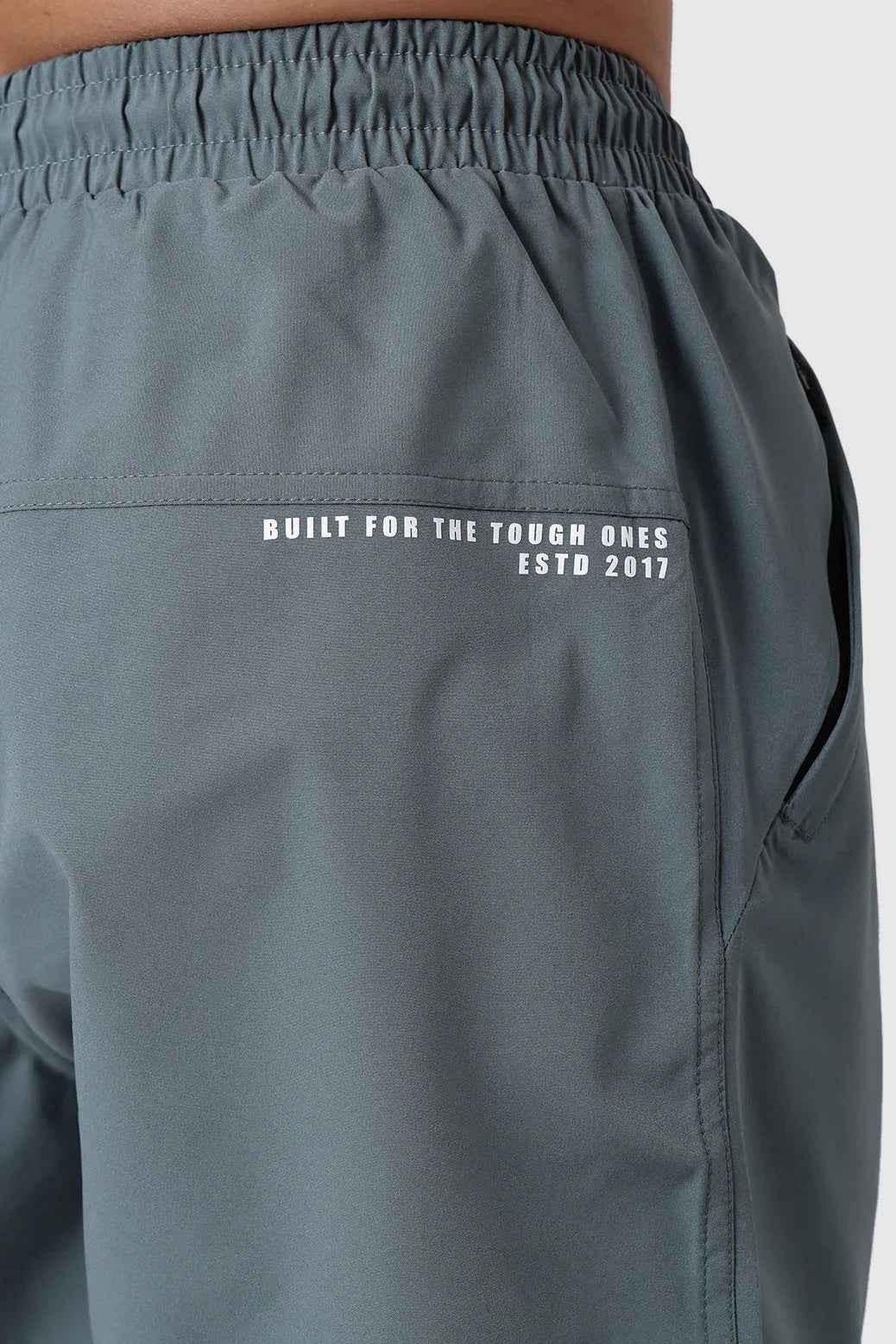 Forest green Fuaark Nz Nova Shorts, casual men's shorts with a relaxed fit, displayed on a neutral background.