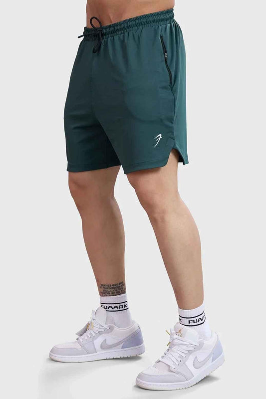 Fuaark Nz Rush Shorts in forest green, casual men's shorts with a comfortable fit and stylish design.
