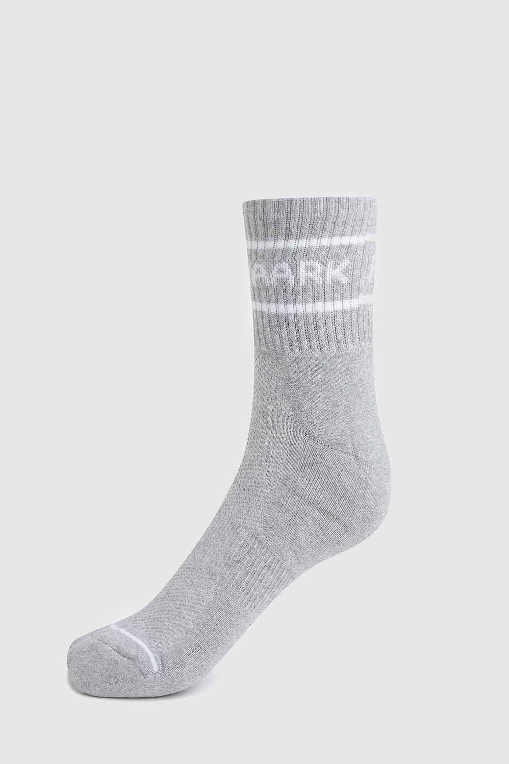 Fuaark Nz premium quarter-length athletic socks in light grey, designed for comfort and active lifestyles.
