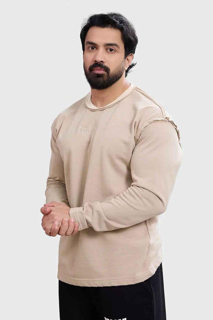 Beige Fuaark NZ raw sweatshirt, casual style and comfortable fit, ideal for everyday wear and performance.
