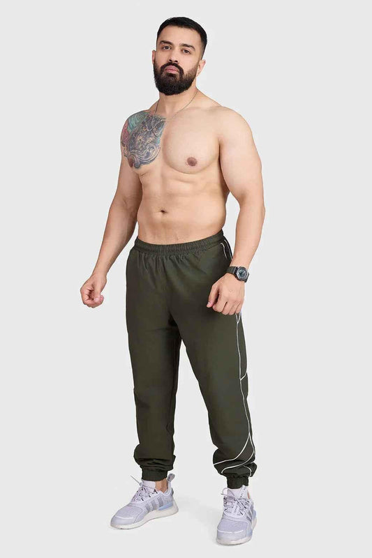 Fuaark Nz sprint joggers in army green, lightweight track pants with elastic cuffs and drawstring waist for athletic comfort.
