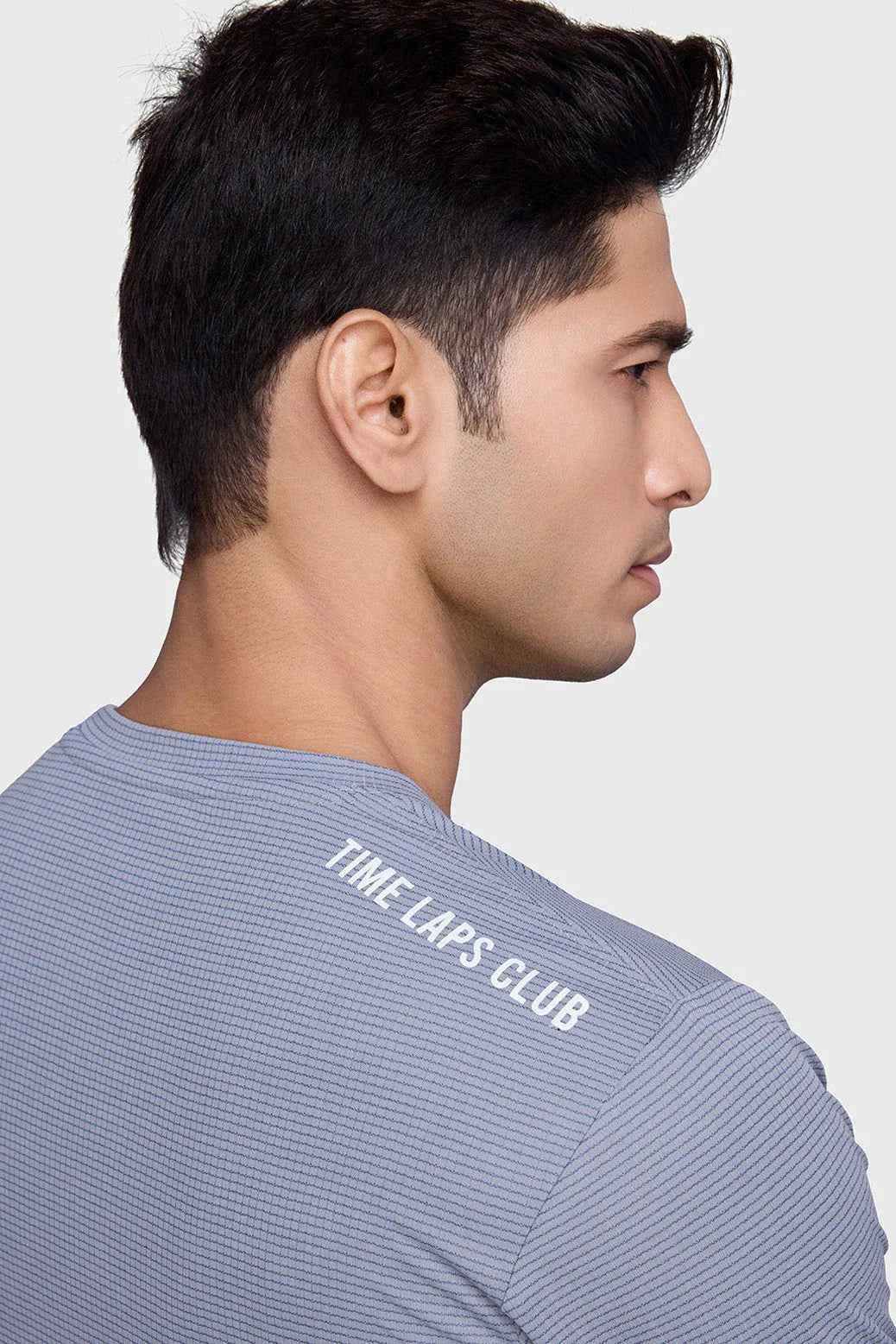 Fuaark Nz Checks Running T-shirt in Ultimate Grey, casual athletic T-shirt with check pattern and comfortable fit.