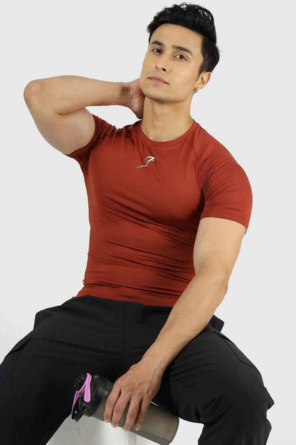 Fuaark Nz Compression T-shirt Salsa, black athletic T-shirt with fitted design and moisture-wicking fabric.